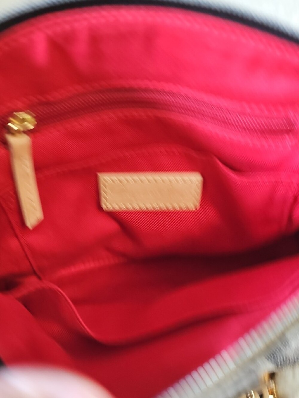 Dooney & Bourke Suki Crossbody - Picture 9 of 13